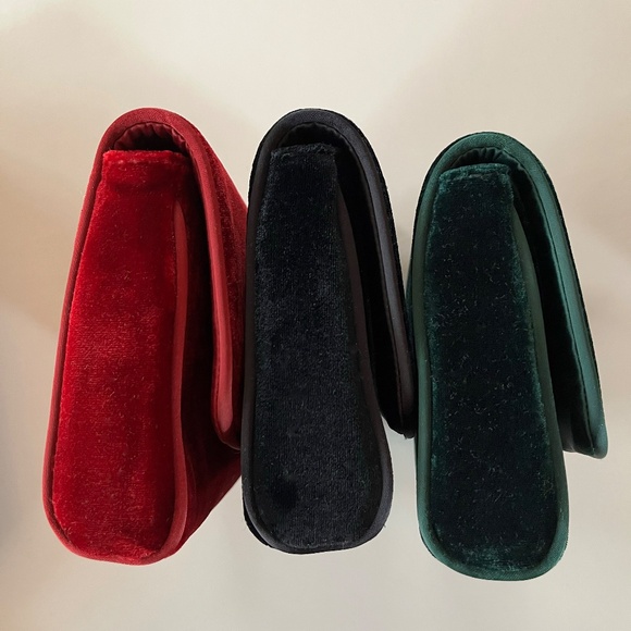 Red Velvet J. Crew Convertible Clutch Holiday Bag - Picture 3 of 4